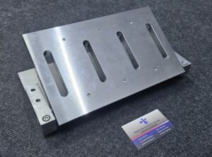 PRECISION_TILT_TABLE